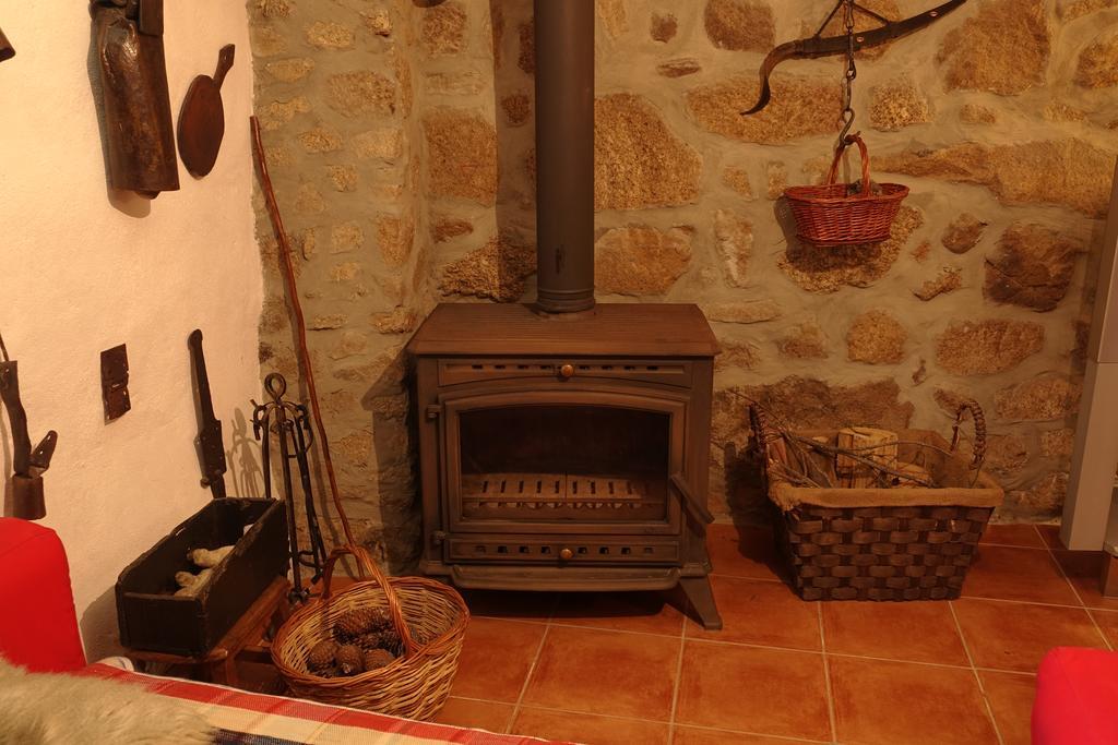 Casas Da Fonte - Serra Da Estrela Seia Luaran gambar
