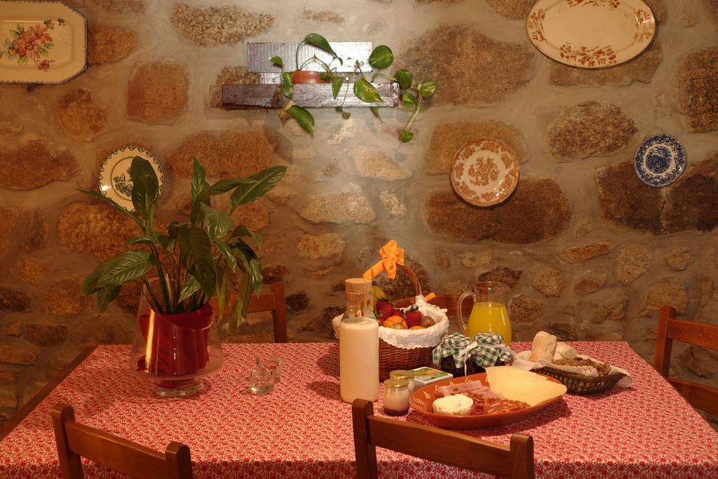 Casas Da Fonte - Serra Da Estrela Seia Luaran gambar
