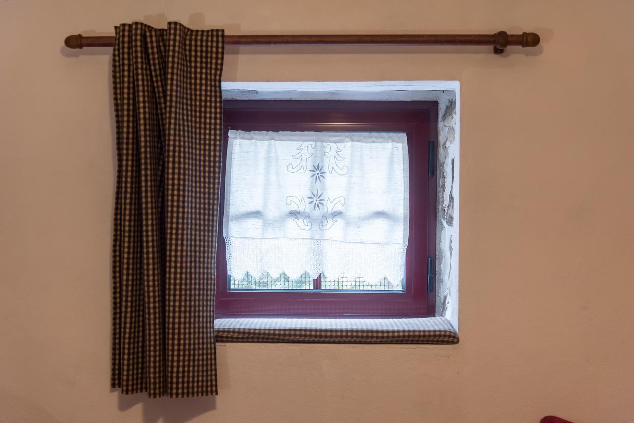 Casas Da Fonte - Serra Da Estrela Seia Luaran gambar